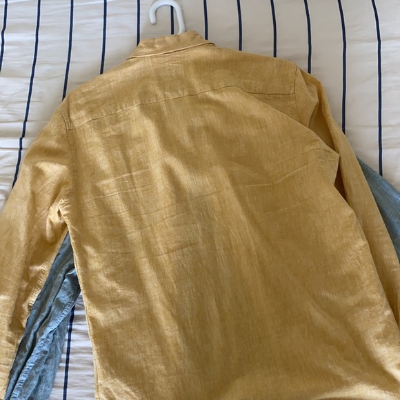 Selling my two shirt with nice summer colours - Picture 2 of 4
